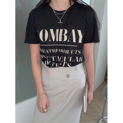 black printing short sleeves t shirt